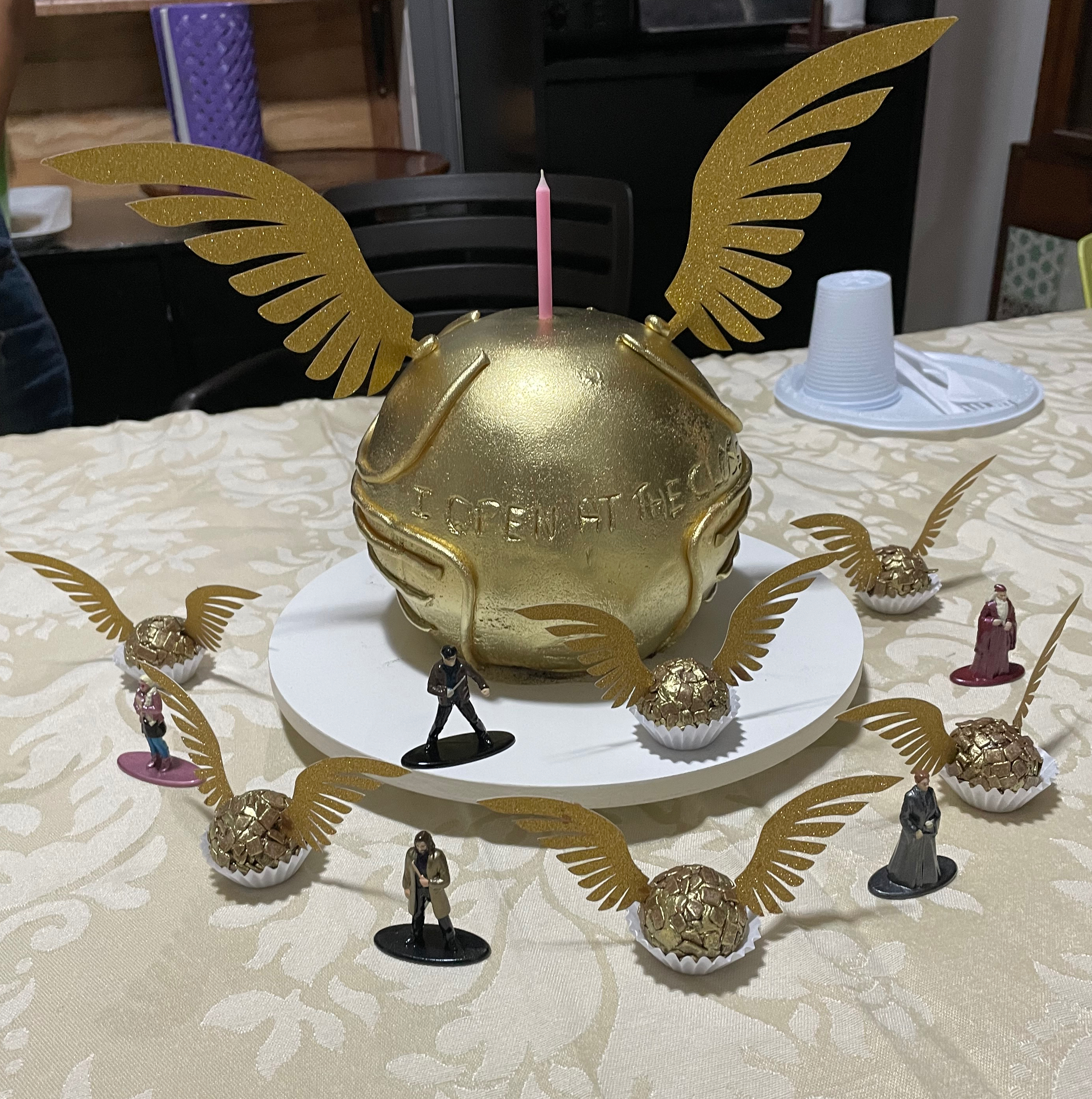 Topper asas Pomo dourado